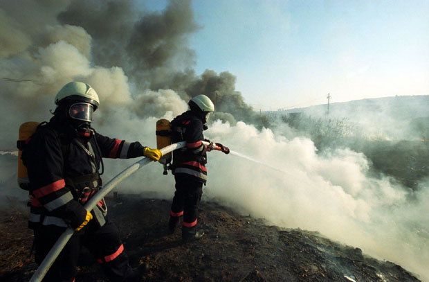 Људски немар отежава посао ватрогасцима